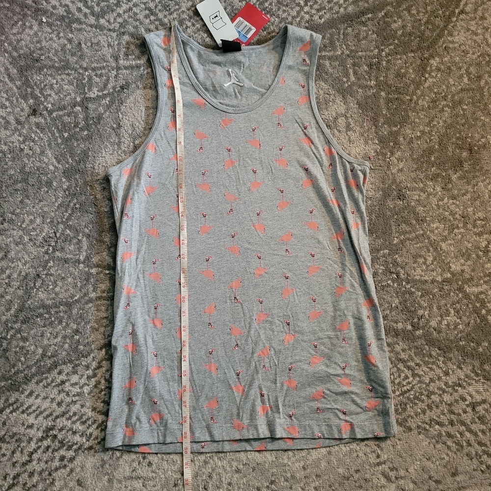 NWT Jordan Gray With Pink Flamingo Print Tank Top Size Medium - Picture 4 of 10